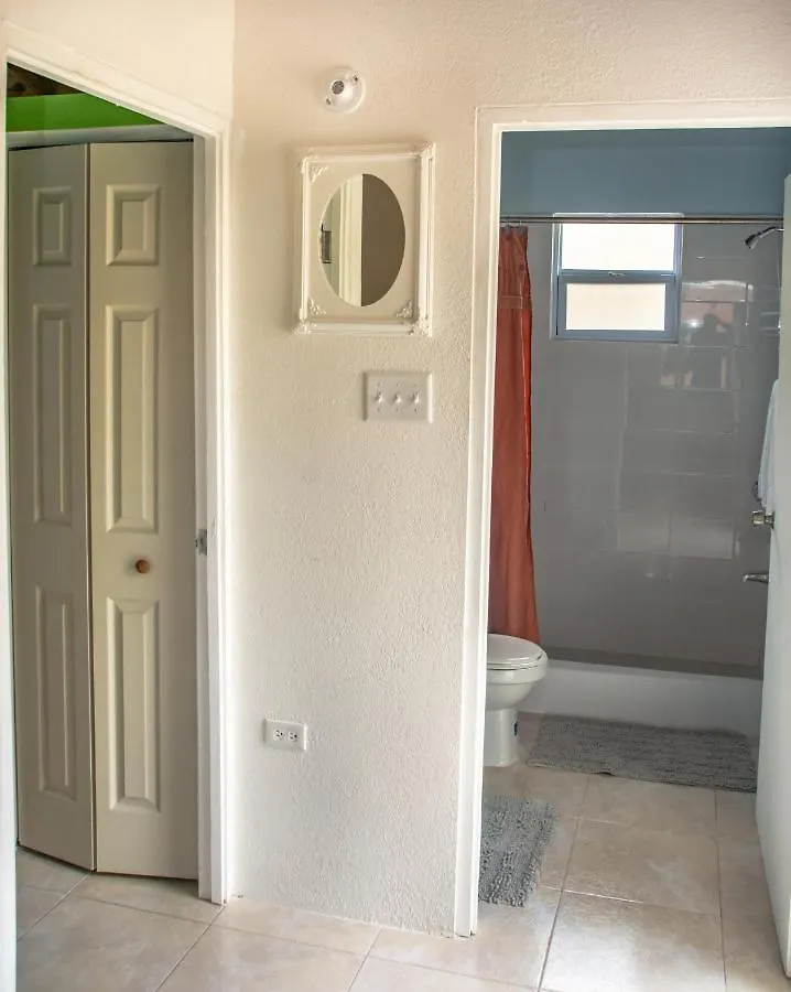 Country Side Villas By Ngv Montego Bay 0*,